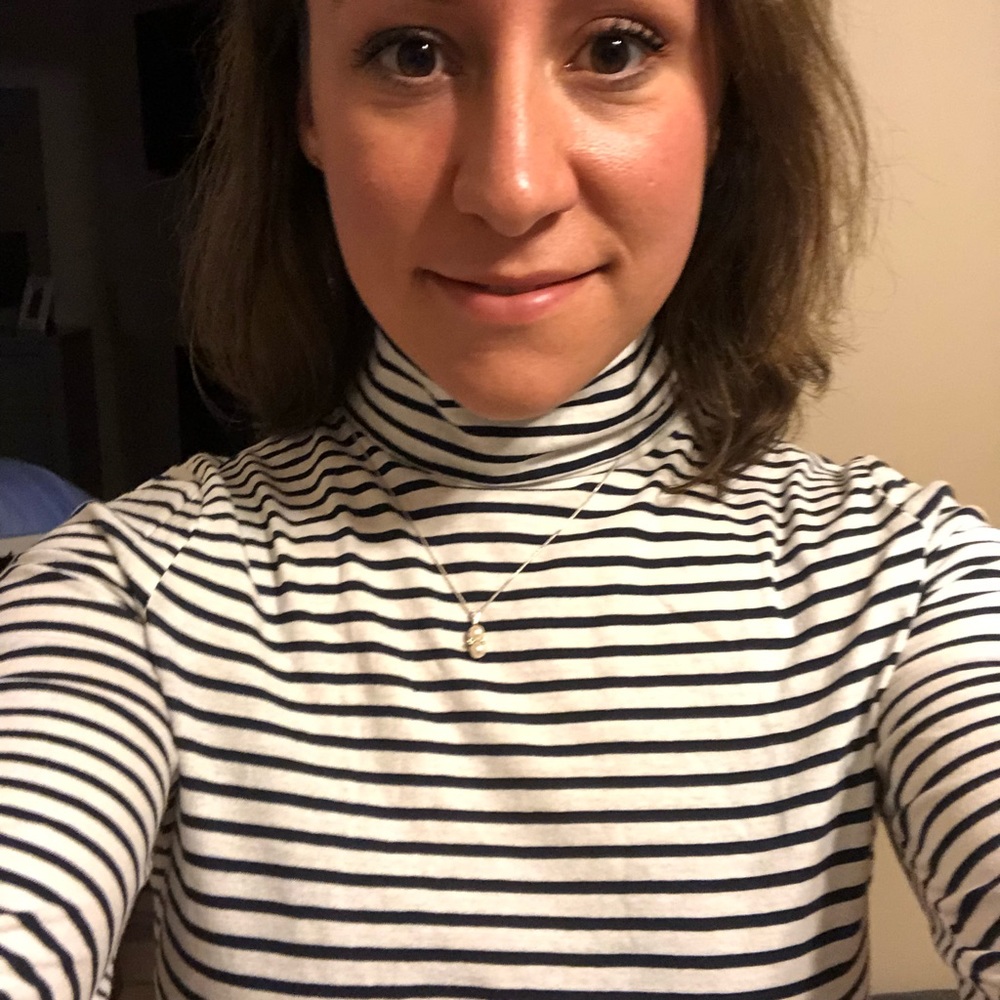 Meet your Posher, Alyssa
